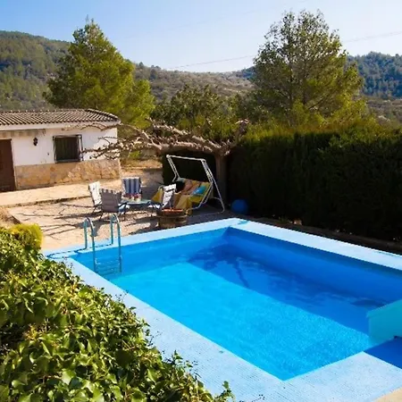 Villa Charming Near With Private Pool